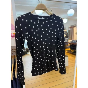 Mads Nørgaard, 2x2 Cotton Tuba Tee LS AOP, Dot AOP Black