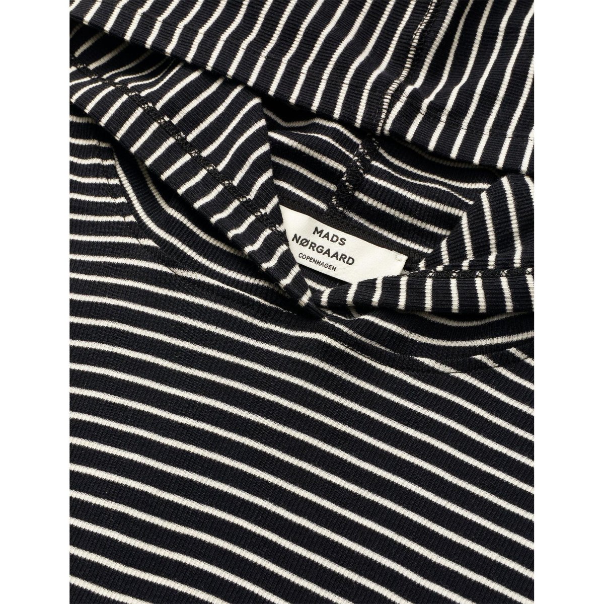 Mads Nørgaard, 2x2 Cotton Stripe Tutti Hood, Black/Vanilla Ice - Billede 3